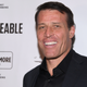 Illustration for article titled Tony Robbins Is Super Sorry People Are Calling Him Out on His Repellant #MeToo Take